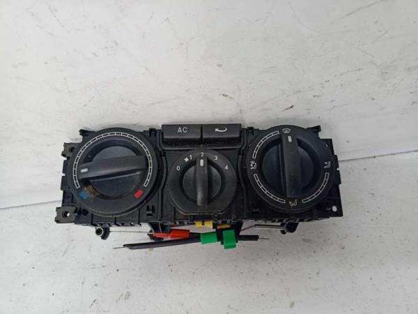 BOUTON DE CHAUFFAGE VW TRANSPORTER T5 - Vue 1